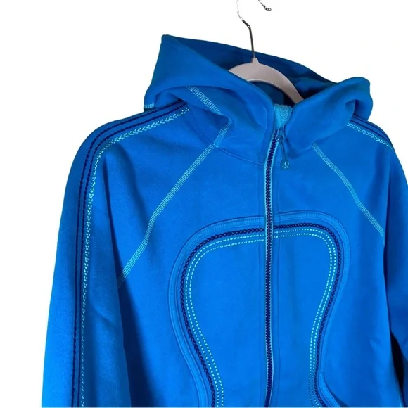 Lululemon Scuba Hoodie -Turquoise Blue Logo Hooded - Size 10 - Next to new - Picture 3 of 7
